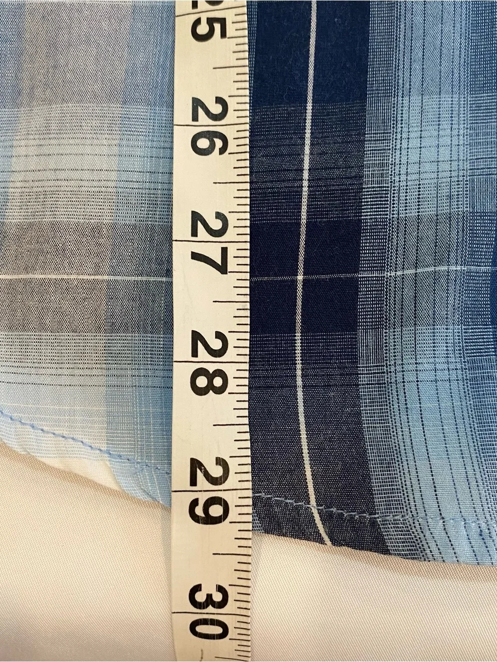 Levi's Blue and White Plaid Short-Sleeve Button-Front Shirt